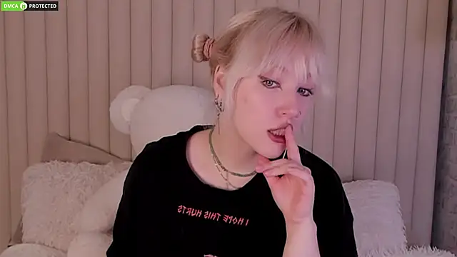 RachelCart online show from September 13, 2025, 3:06 am