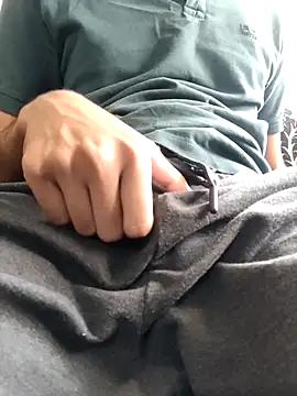 Lucifer21dragon online show from February 9, 2026, 5:44 am