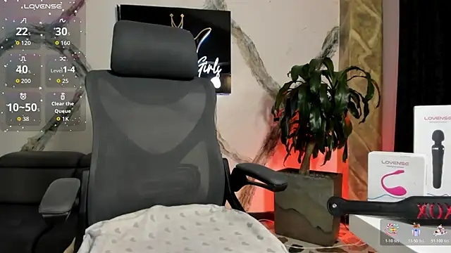 AnaRuiz online show from December 3, 2025, 4:09 am