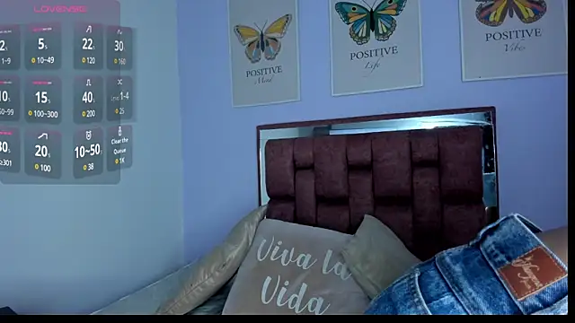 amysc online show from February 11, 2025, 9:25 pm