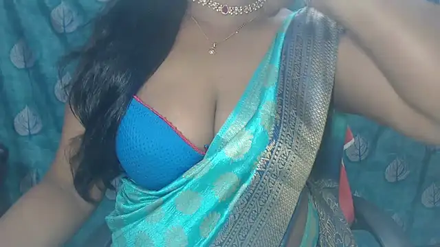 Snapshot of Sophia_your chatting on October 18, 2025, 5:21 am Sophia your online show from October 18, 2025, 5:21 am