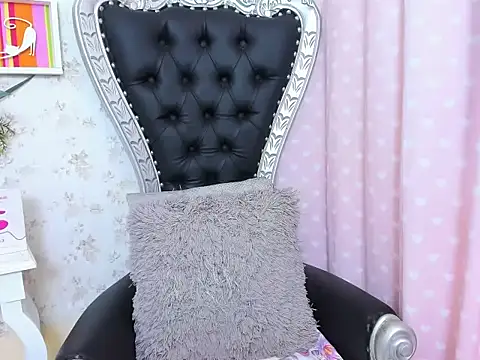 milf bigass  online show from October 20, 2025, 11:54 am