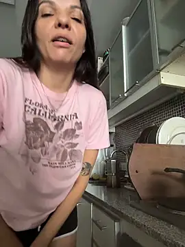 samilux5 online show from March 30, 2026, 3:57 pm