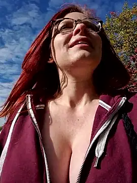 die-EinHORNY-WG online show from September 17, 2025, 8:27 am