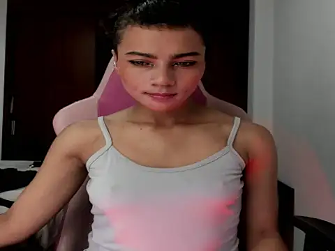 Lilithsabeth online show from April 17, 2026, 9:29 pm