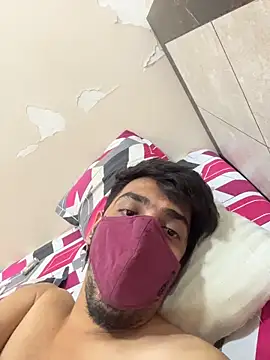 hornyguy271192 online show from February 7, 2026, 10:35 pm