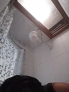 Snapshot of LucifernandaSw chatting on February 16, 2026, 11:01 pm LucifernandaSw online show from February 16, 2026, 11:01 pm