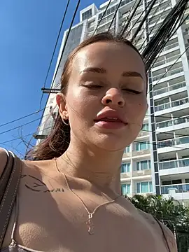 Snapshot of AngelinaTeller chatting on December 19, 2025, 2:40 am AngelinaTeller online show from December 19, 2025, 2:40 am