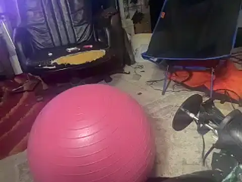 Blazedsurfer30 online show from March 8, 2025, 5:07 am