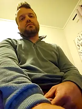 Machoviking1 online show from April 25, 2026, 9:34 pm