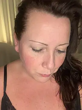 xsexycurvymilf online show from February 17, 2025, 2:59 pm