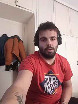 zzzz78925 online show from November 3, 2025, 2:40 pm