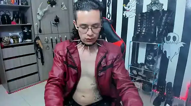 Snapshot of daven56 chatting on February 1, 2025, 5:16 pm daven56 online show from February 1, 2025, 5:16 pm