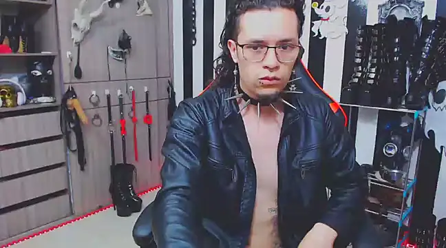 Snapshot of daven56 chatting on February 3, 2025, 1:51 pm daven56 online show from February 3, 2025, 1:51 pm