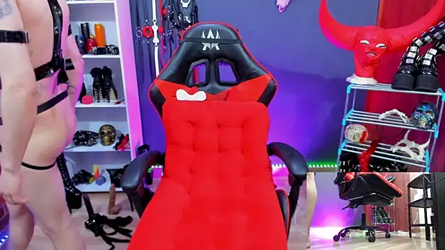 daven56 online show from February 2, 2026, 1:43 pm