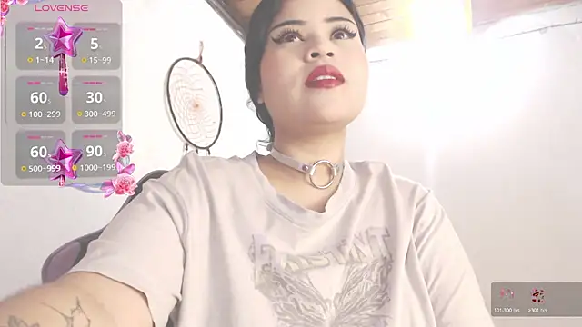 Snapshot of Amara18_ chatting on July 3, 2026, 8:48 pm Amara18 online show from July 3, 2026, 8:48 pm