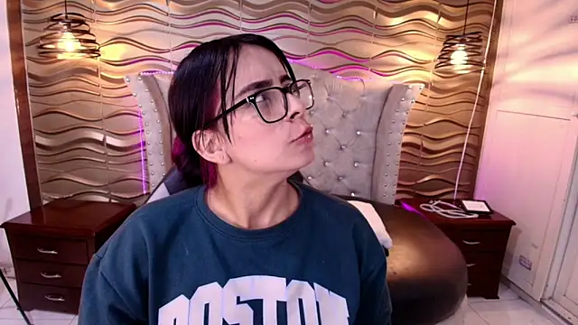 Andreita Jones online show from February 17, 2026, 12:01 pm