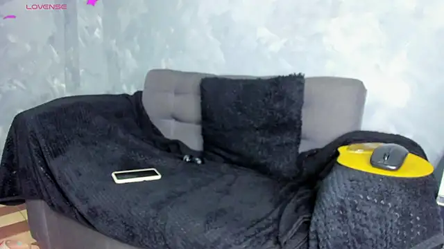 Snapshot of deyy_madissonn chatting on June 10, 2026, 8:30 pm deyy madissonn online show from June 10, 2026, 8:30 pm