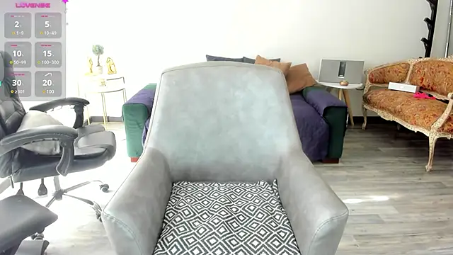  angelina class 7 online show from January 30, 2025, 1:53 pm