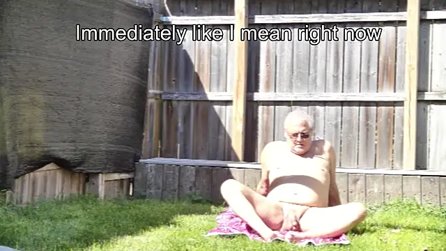 ButtCrackShowing-OOPS online show from June 3, 2026, 8:47 pm