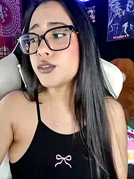 Janna mnt online show from April 12, 2026, 3:22 am