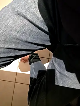 Lorent6969 online show from February 19, 2026, 7:15 am