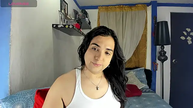 SARAMISHA online show from November 16, 2025, 6:35 pm