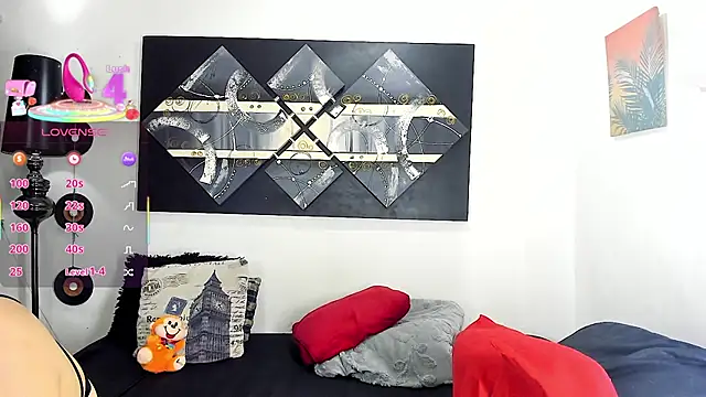 Snapshot of SARAMISHA chatting on February 13, 2026, 10:39 pm SARAMISHA online show from February 13, 2026, 10:39 pm