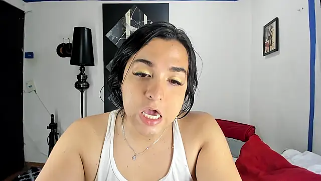 Snapshot of SARAMISHA chatting on April 21, 2026, 1:42 am SARAMISHA online show from April 21, 2026, 1:42 am