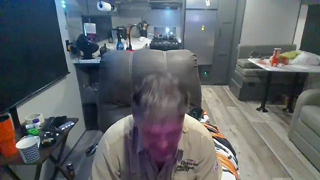 Snapshot of lateniter chatting on September 9, 2025, 11:54 am lateniter online show from September 9, 2025, 11:54 am