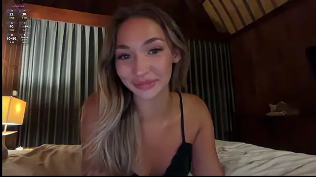 Snapshot of bailey_kat chatting on May 7, 2026, 1:27 pm bailey kat online show from May 7, 2026, 1:27 pm