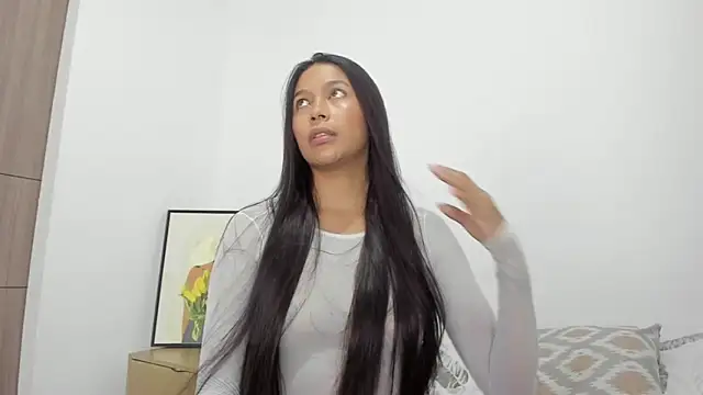 rouse 4 online show from April 4, 2026, 9:45 pm