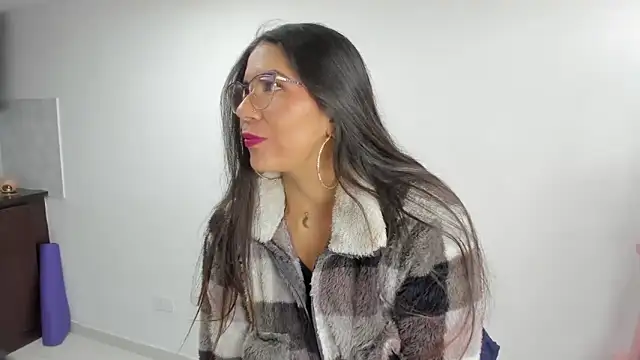 Snapshot of Luna_Dumont chatting on May 9, 2026, 11:15 am Luna Dumont online show from May 9, 2026, 11:15 am