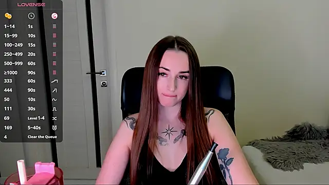 Snapshot of Kimmberr chatting on September 24, 2025, 3:21 am Kimmberr online show from September 24, 2025, 3:21 am