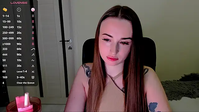 Snapshot of Kimmberr chatting on September 27, 2025, 4:06 am Kimmberr online show from September 27, 2025, 4:06 am