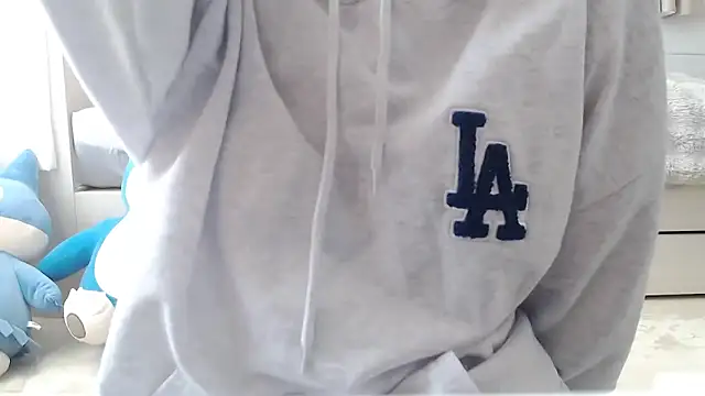 xxAIxx online show from February 21, 2025, 3:34 am