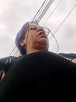 Snapshot of DirtyBIianca chatting on March 8, 2026, 2:21 pm DirtyBIianca online show from March 8, 2026, 2:21 pm