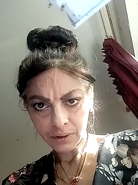 Snapshot of ChantalXOrchid chatting on June 3, 2026, 7:22 am ChantalXOrchid online show from June 3, 2026, 7:22 am