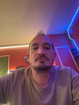 Snapshot of Denislamalice34 chatting on February 5, 2026, 8:13 pm Denislamalice34 online show from February 5, 2026, 8:13 pm