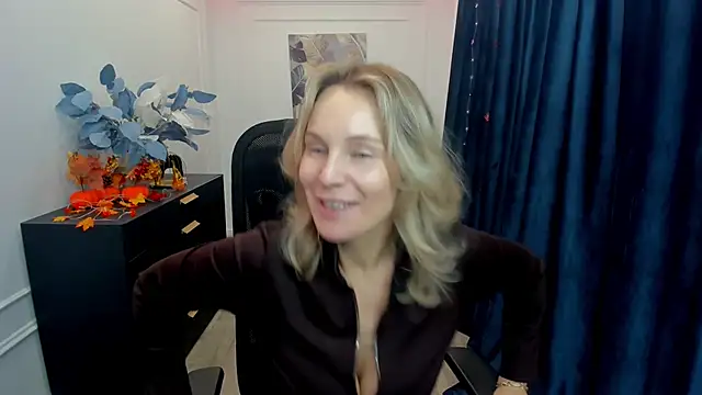 Sinty Devis online show from October 22, 2025, 11:43 am