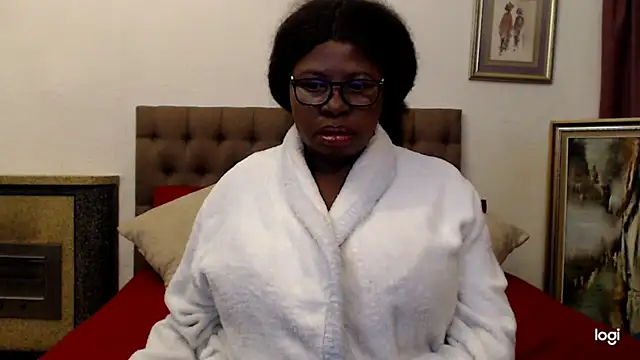 OmegaLipps online show from December 14, 2025, 6:23 pm