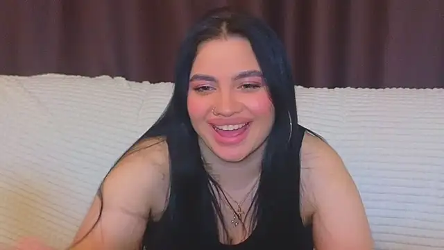 Nikki Kardashian online show from February 1, 2025, 1:34 am