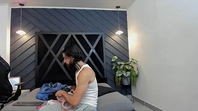 Snapshot of Apolo_Bianco_ chatting on September 25, 2025, 11:19 pm Apolo Bianco  online show from September 25, 2025, 11:19 pm