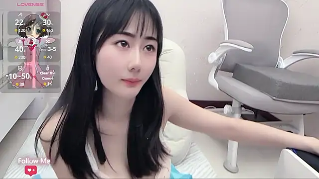 Snapshot of qiqi-- chatting on January 2, 2025, 1:30 pm qiqi-- online show from January 2, 2025, 1:30 pm