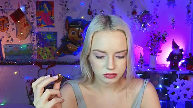 ImBonBon online show from December 10, 2024, 1:11 am