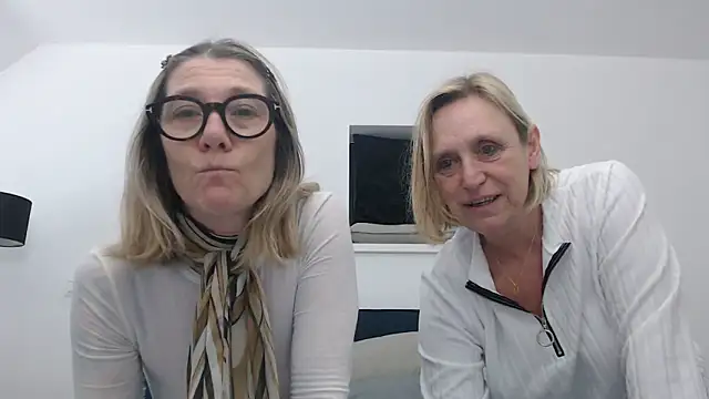 legalyblond online show from March 13, 2026, 12:01 pm