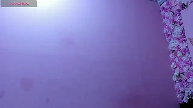 grandmother milf online show from October 30, 2025, 7:47 pm