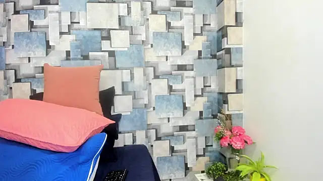Snapshot of angel_dthroatt chatting on May 13, 2026, 12:13 pm angel dthroatt online show from May 13, 2026, 12:13 pm
