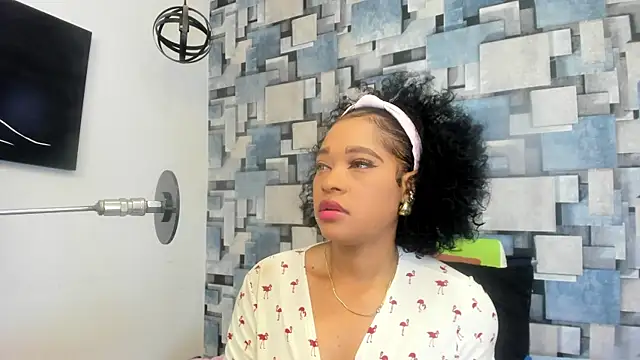 Snapshot of angel_dthroatt chatting on May 14, 2026, 12:12 pm angel dthroatt online show from May 14, 2026, 12:12 pm