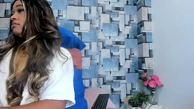 Snapshot of angel_dthroatt chatting on May 27, 2026, 12:02 pm angel dthroatt online show from May 27, 2026, 12:02 pm